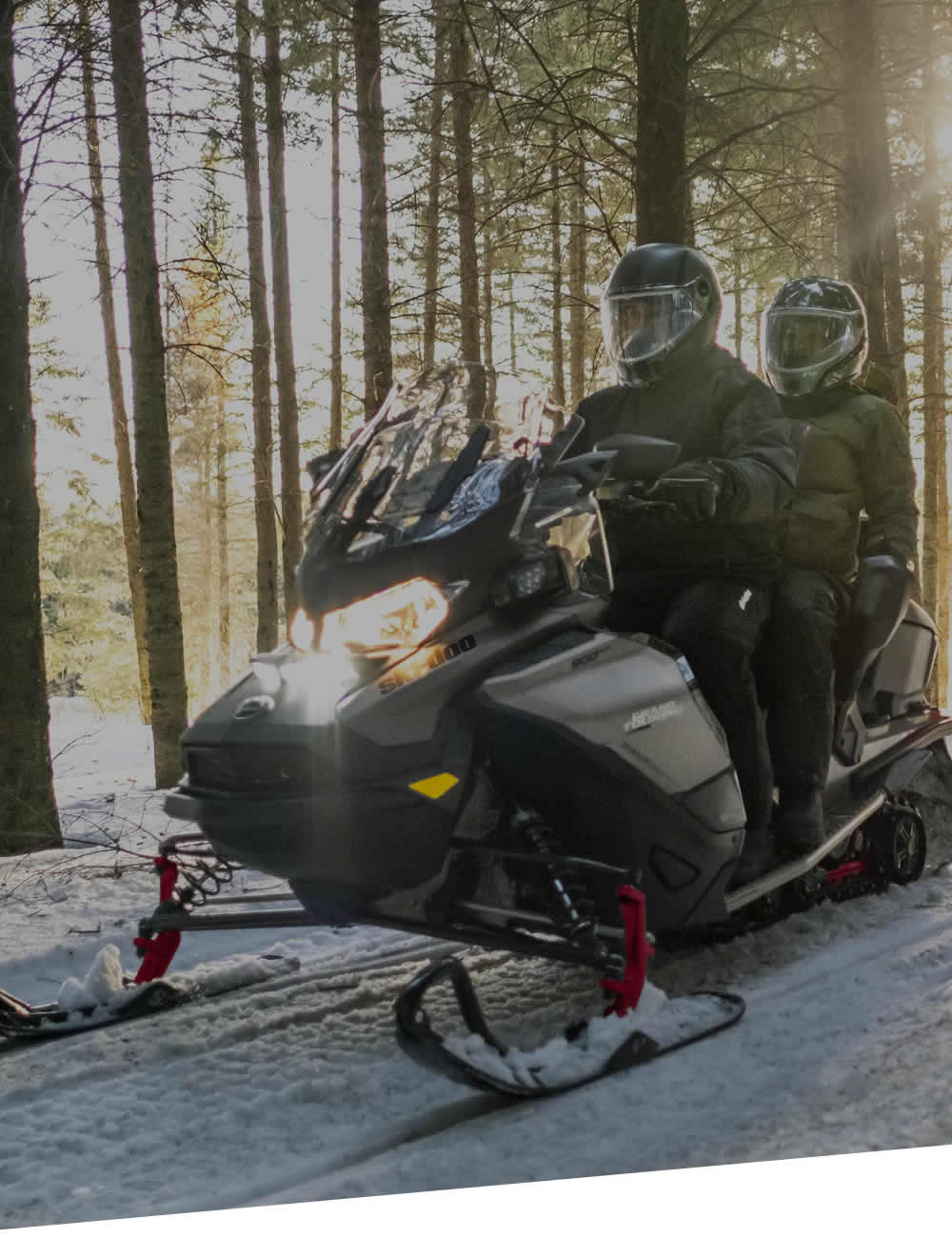 Eagle River Snowmobiles Rental
