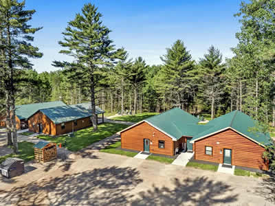 Trailside Log Cabins Eagle River WI